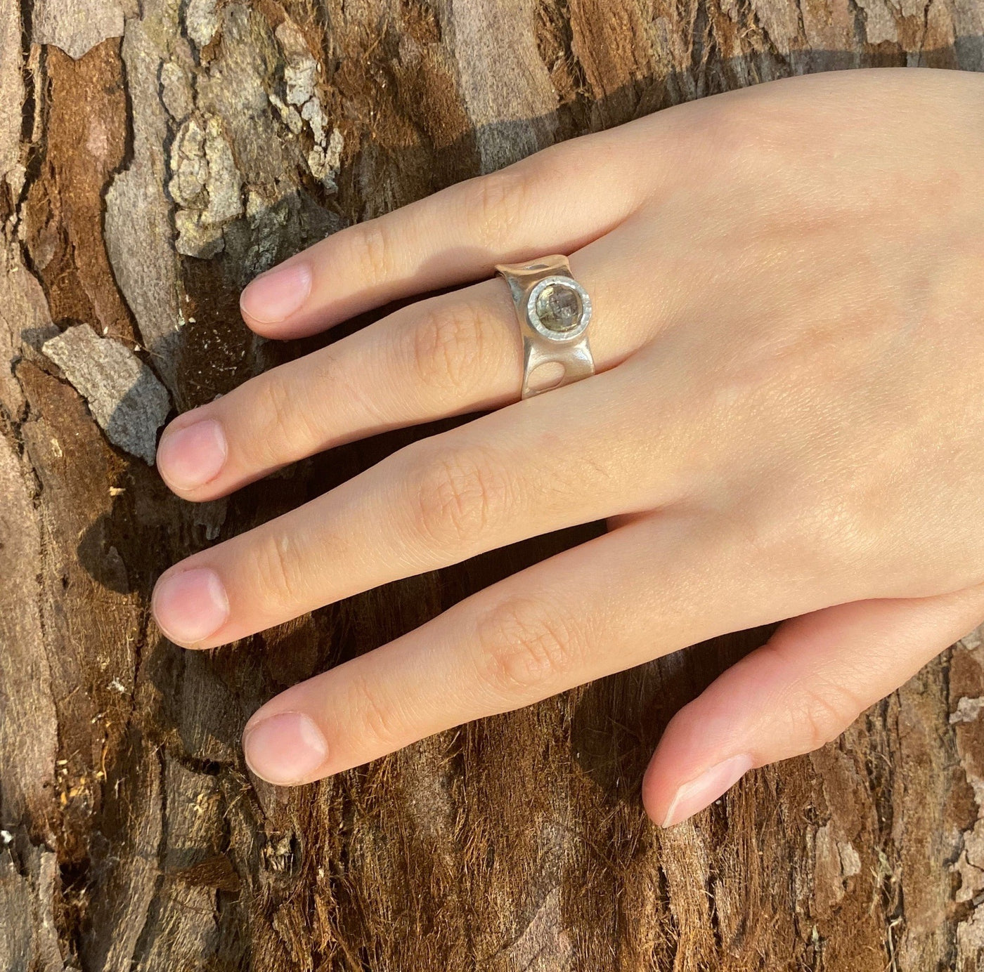 Stefania Alternative, Unique Sapphire Engagement Ring – Make Made Jewelry